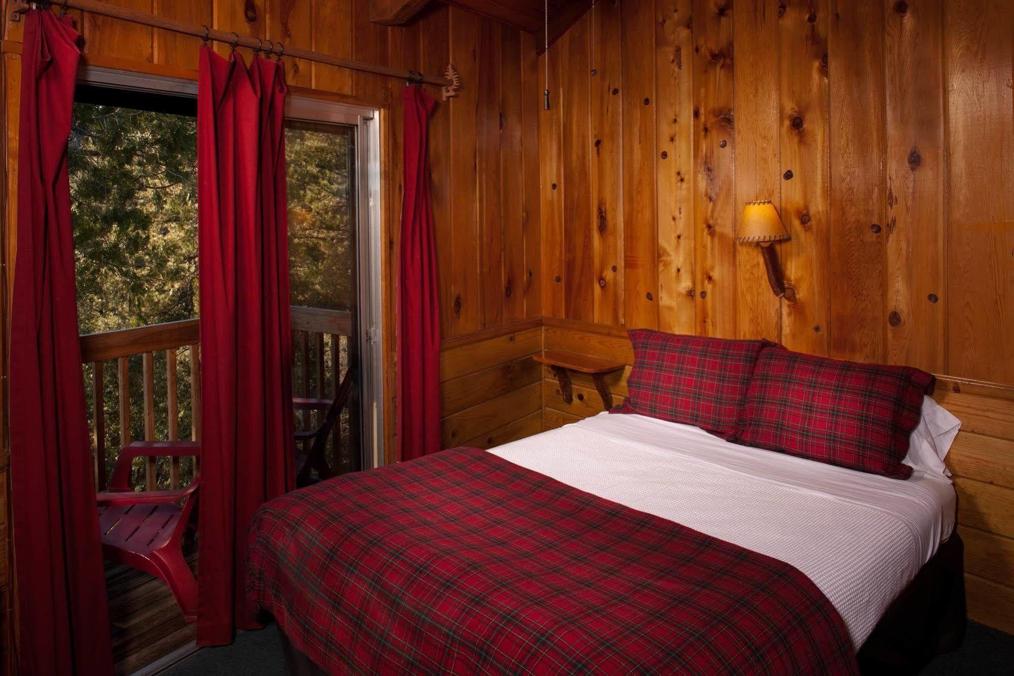 Idyllwild Bunkhouse Villa Екстериор снимка